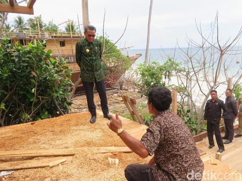  Gubernur Sulsel Siapkan Kapal Pinisi Untuk Dipromosikan ke Internasional (Noval-detikcom)