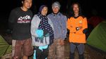 Foto: Nenek 66 Tahun dari Pekalongan yang Hobi Naik Gunung
