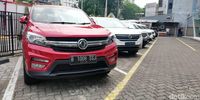 Mobil China DFSK. 