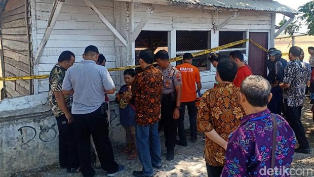 Warung TKP pembunuhan wanita bersimbah darah di Jalingkut, Pemalang. 