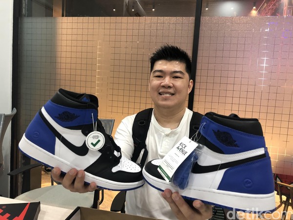 Harga retail sale jordan 1