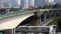 Panjangnya mencapai 148 meter.