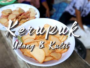 Perjuangan Pembuat Kerupuk di Wilayah Terluar Indonesia