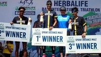 Para pemenang Bali International Triathlon 2019.