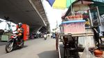 PKL Kuasai Kolong Flyover Roxy