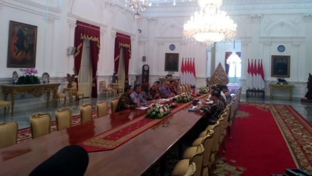 KPU Lapor Hasil Pelaksanaan Pemilu 2019 ke Jokowi