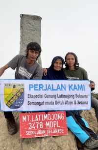 Cerita Nenek dari Pekalongan, Usia 66 Tahun Hobi Naik Gunung