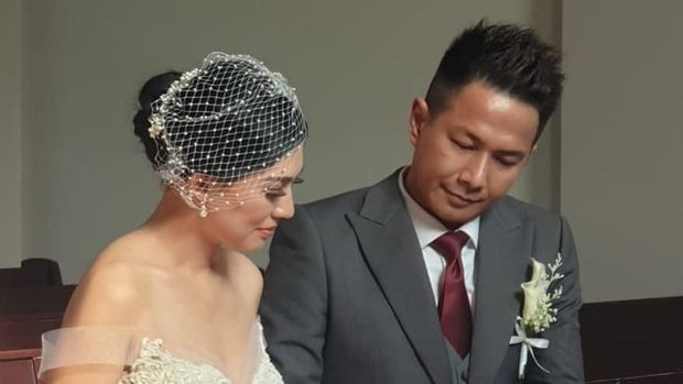 Sempat Salah Tanggal, Delon dan Aida Ingin Honeymoon yang Tak Jauh-jauh