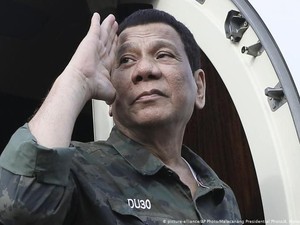 Duterte Sempat Terjebak Gempa M 6,8 yang Guncang Filipina