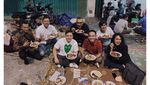 Keseruan Jordi Onsu Saat Makan Gudeg hingga Kulineran di Luar Negeri