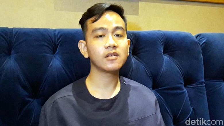 Gibran Ungkap Jenis Kelamin Adik Jan Ethes Gibran Ungkap Jenis Kelamin Adik Jan Ethes