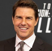 Di sejumlah kesempatan wajah Tom Cruise terlihat lebih bengkak. Dugaannya adalah dia melakukan suntik filler untuk membuat wajahnya terlihat lebih muda.  Foto: AFP