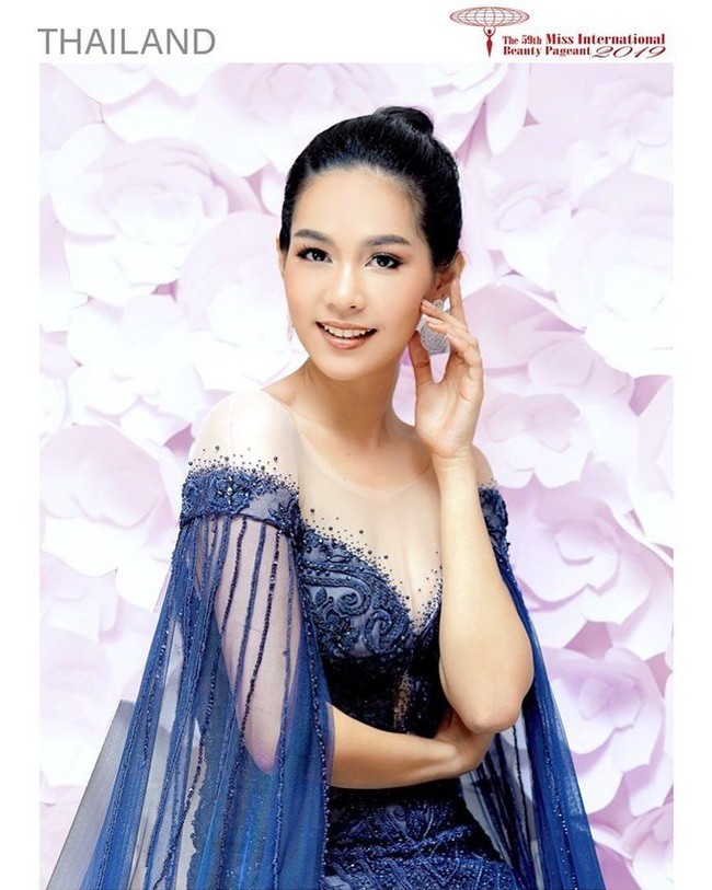 Ini merupakan kali pertama Thailand menjuarai kontes kecantikan yang digelar sejak 1960 tersebut. Foto: Instagram/@bintsireethorn