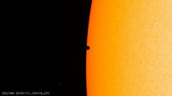 Transit berikutnya tanggal 13 November 2032, (itu) bisa diamati dari Indonesia, kata Peneliti Pusat Sains Antariksa LAPAN Rhorom Priyatikanto. Foto: NASA