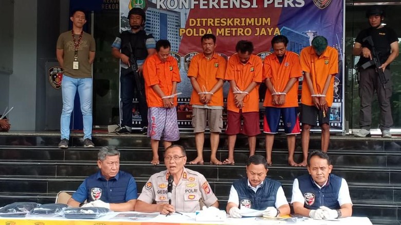 Curi Truk-Mobil Operasional Media, Komplotan Ini Ditangkap Polisi Curi Truk-Mobil Operasional Media, Komplotan Ini Ditangkap Polisi