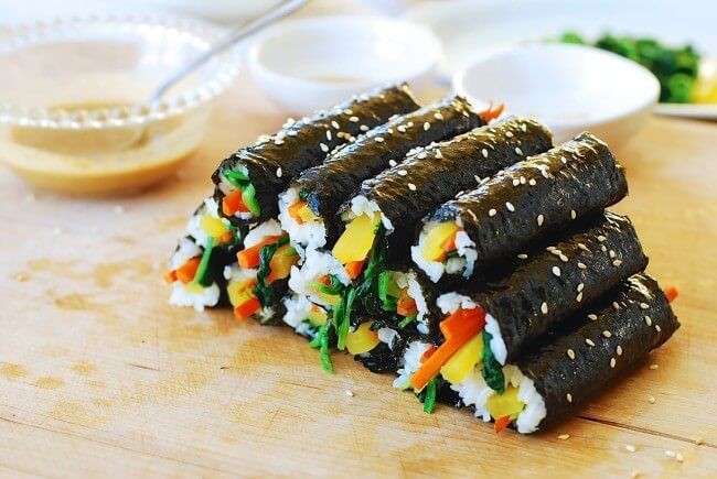 Doyan Ngemil Gimbap? Kenali Dulu 5 Jenis Gimbap Asli Korea