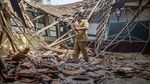 Potret Memprihatinkan Sekolah Rusak di Indonesia