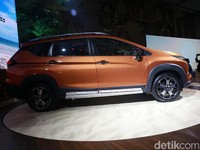 Round Up: Xpander Cross, Biker R15 Lawan Arah, Indomobil Jual Kia