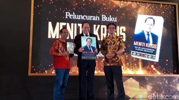 Eks Menteri BUMN Mustafa Abu Bakar Berbagi Pengalaman Memimpin Lewat Buku