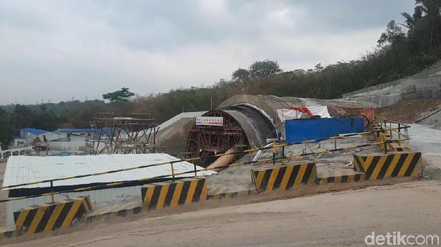 11 Rumah di Purwakarta Rusak Terdampak Proyek Kereta Cepat