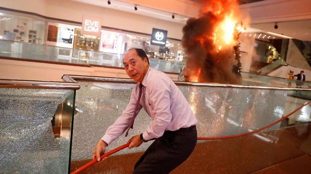 Perang Dagang Membara, Koreksi IHSG Bertambah Dalam