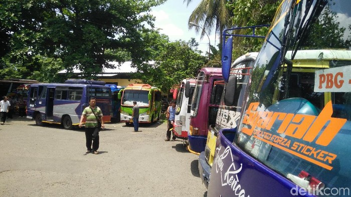 Protes Trayek Trans Jateng Awak Bus Akdp Di Purbalingga Mogok Kerja