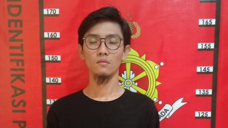 Begini Modus Pria Perekam di Kamar Ganti Lakukan Aksinya Begini Modus Pria Perekam di Kamar Ganti Lakukan Aksinya