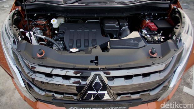 Mesin Mitsubishi Xpander Cross