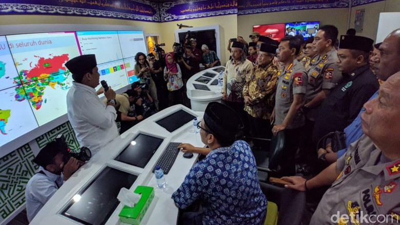 Temui Said Aqil, Kapolri: Komitmen NKRI PBNU Tak Perlu Diragukan Temui Said Aqil, Kapolri: Komitmen NKRI PBNU Tak Perlu Diragukan