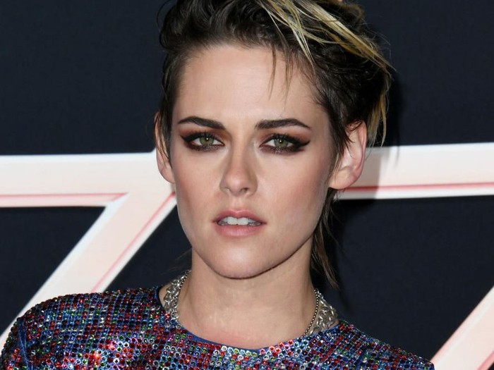 Kristen Stewart LONDON, ENGLAND - NOVEMBER 20: Kristen Stewart attends the
