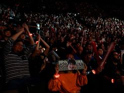 Belasan Ribu Penonton Jadi Saksi Gamer China Gondol Rp 11,7 M