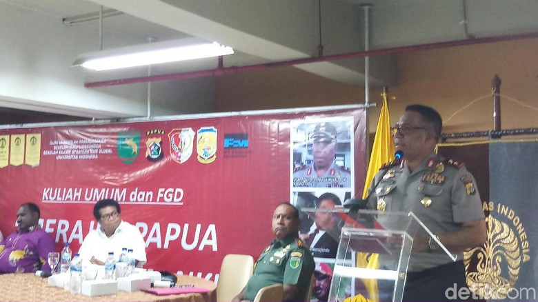 Polisi Gandeng Aktivis untuk Kembalikan Ribuan Mahasiswa Papua ke Kota Studinya Polisi Gandeng Aktivis untuk Kembalikan Ribuan Mahasiswa Papua ke Kota Studinya