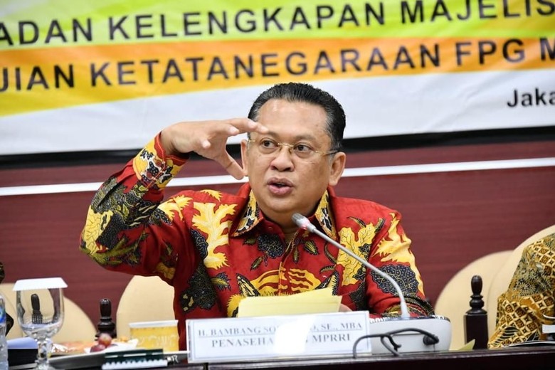 Bamsoet Ingin Sosialisasi 4 Pilar Lewat Komik dan Film Animasi Bamsoet Ingin Sosialisasi 4 Pilar Lewat Komik dan Film Animasi