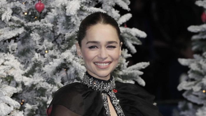 LONDON, ENGLAND - NOVEMBER 11: Emilia Clarke attends the Last Christmas UK Premiere at the BFI Southbank on November 11, 2019 in London, England. (Photo by John Phillips/Getty Images)