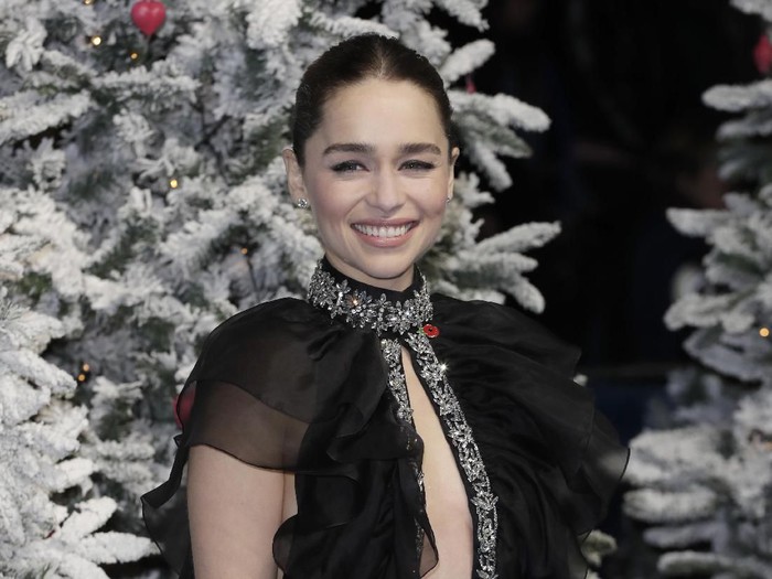 LONDON, ENGLAND - NOVEMBER 11: Emilia Clarke attends the Last Christmas UK Premiere at the BFI Southbank on November 11, 2019 in London, England. (Photo by John Phillips/Getty Images)