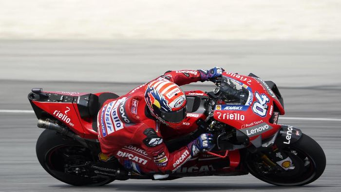 Andrea Doviozioso ingin membawa Ducati meraih gelar juara dunia tim (AP Photo/Vincent Thian) Andrea Doviozioso ingin membawa Ducati meraih gelar juara dunia tim (AP Photo/Vincent Thian)