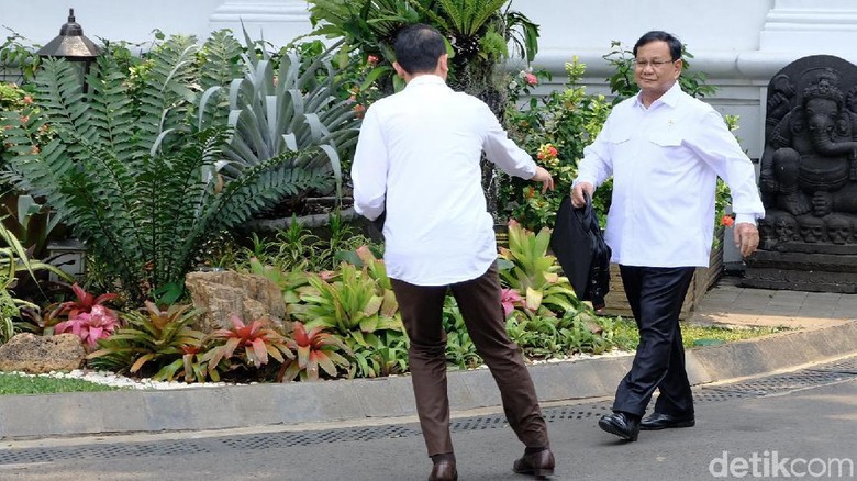 Habib Rizieq Bicara Pencekalan, Prabowo: Saya Pelajari Dulu Habib Rizieq Bicara Pencekalan, Prabowo: Saya Pelajari Dulu