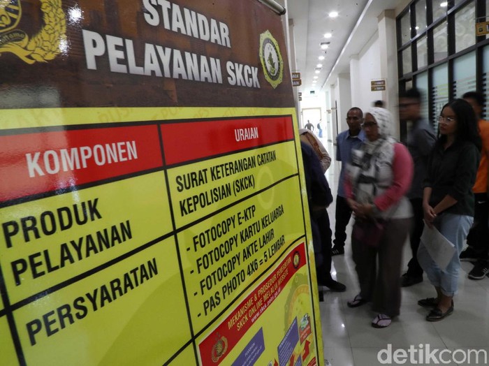 Dibukanya pendaftaran Calon Pegawai Negeri Sipil (CPNS) 11 November kemarin, membuat permohonan pembuatan SKCK meningkat.