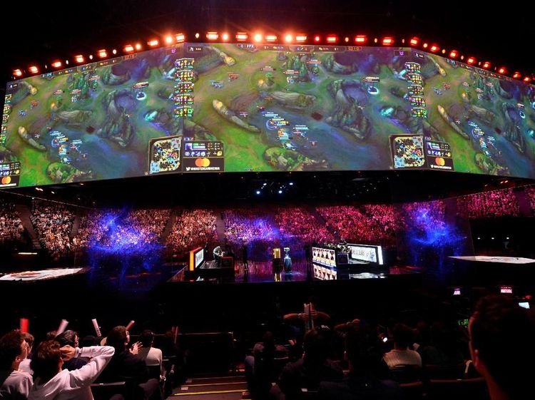 Belasan Ribu Penonton Jadi Saksi Gamer China Gondol Rp 11,7 M