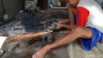 Perajin Pacul Cs Tak Gentar Serbuan Produk China