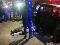 Usai Dikejar Para Pemotor di Pasar Minggu, Pengemudi Mobil Dipukuli