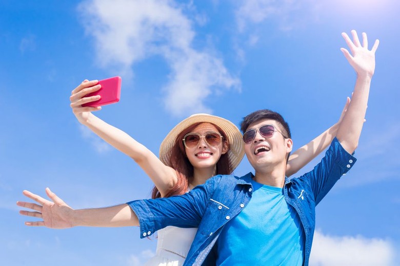 Kapan Lagi Foto Selfie Bisa Dapat Hadiah Menarik? Kapan Lagi Foto Selfie Bisa Dapat Hadiah Menarik?
