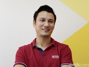 Jangan Iri! Impian Masa Tua Christian Sugiono Berlayar dengan Titi Kamal