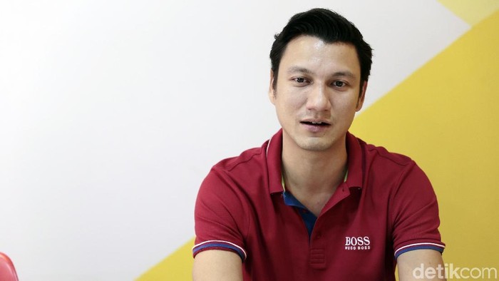 Christian Sugiono saat berkunjung ke kantor detikcom.
