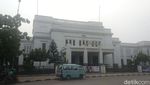 Foto Stasiun Tanjung Priok, dari Bunker sampai Toilet Zaman Old
