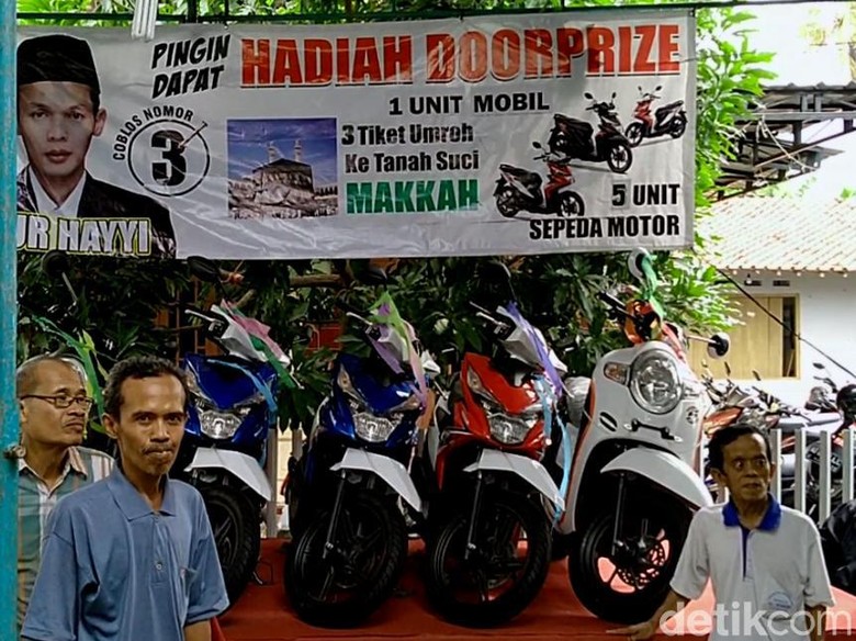 Cakades di Pekalongan Ramai Bagi Door Prize, dari Mobil hingga Umrah Cakades di Pekalongan Ramai Bagi Door Prize, dari Mobil hingga Umrah