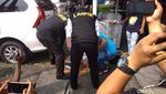 Suasana Olah TKP Bom Bunuh Diri di Polrestabes Medan