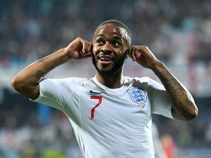 Hudson-Odoi: Sterling adalah Panutanku