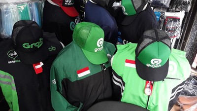 Atribut Ojol Dijual Bebas, Ini Bukti Penampakannya