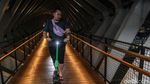 Duh, Skuter Listrik Merusak JPO Sudirman